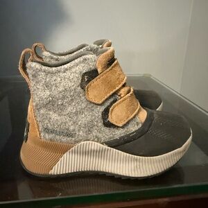 Toddler Sorel Gray and Tan Boots